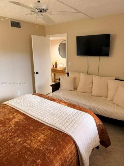 140 SW 96th Ter, Unit 102, Plantation, FL 33324 Photo