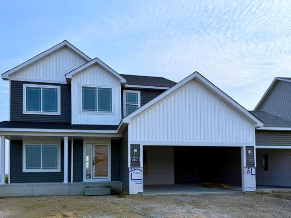 9650 32nd Street NE, Saint Michael, MN 55376