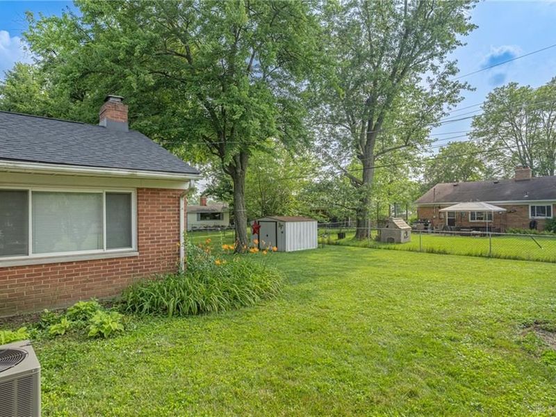 4067 Vinita Drive, Kettering, OH 45429 Photo 20