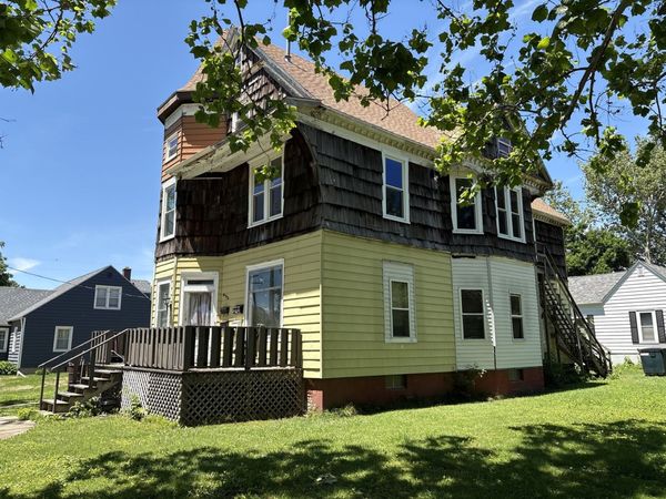 526 E 9th Street, Gibson City, IL 60936
