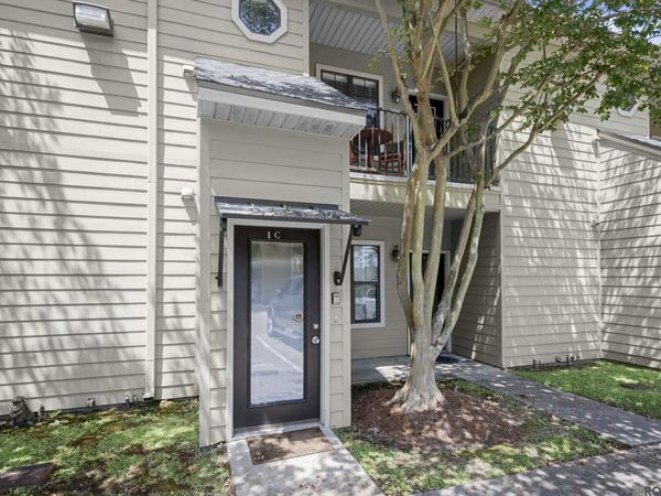 612 S Kenilworth Pkwy, Unit #1-C, Baton Rouge, LA 70820