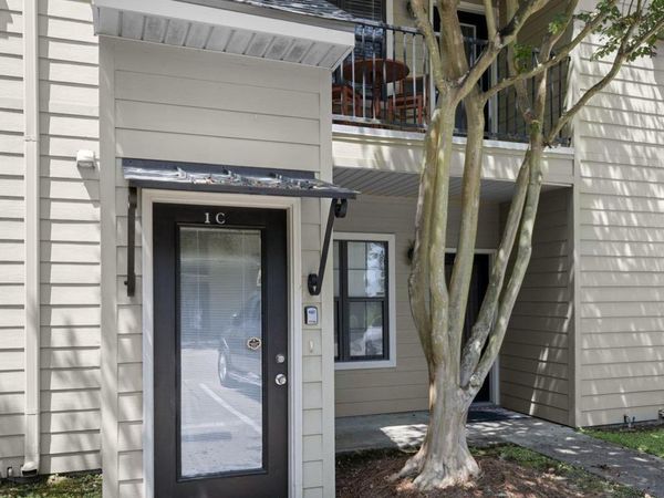 612 S Kenilworth Pkwy, Unit #1-C, Baton Rouge, LA 70820