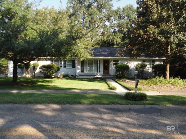 371 S Church Street, Fairhope, AL 36532