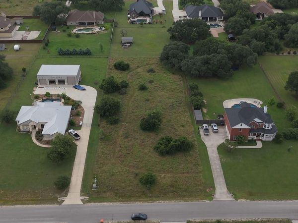 2300 Granada HLS , New Braunfels, TX 78132