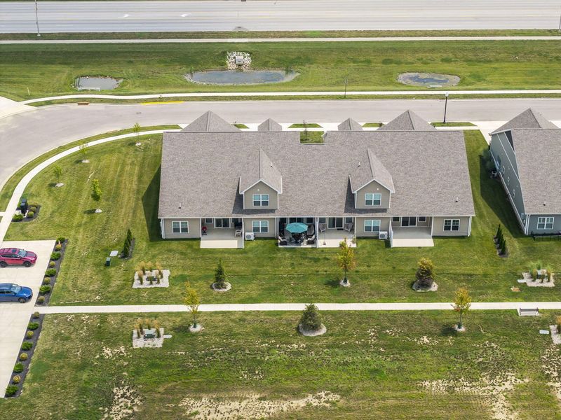 819 Brookwood Circle, Tipp City, OH 45371 Photo 6