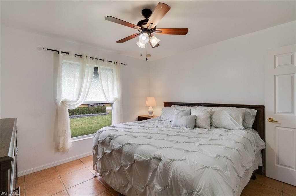 4105 NE 20th Pl , Cape Coral, FL 33909 Photo