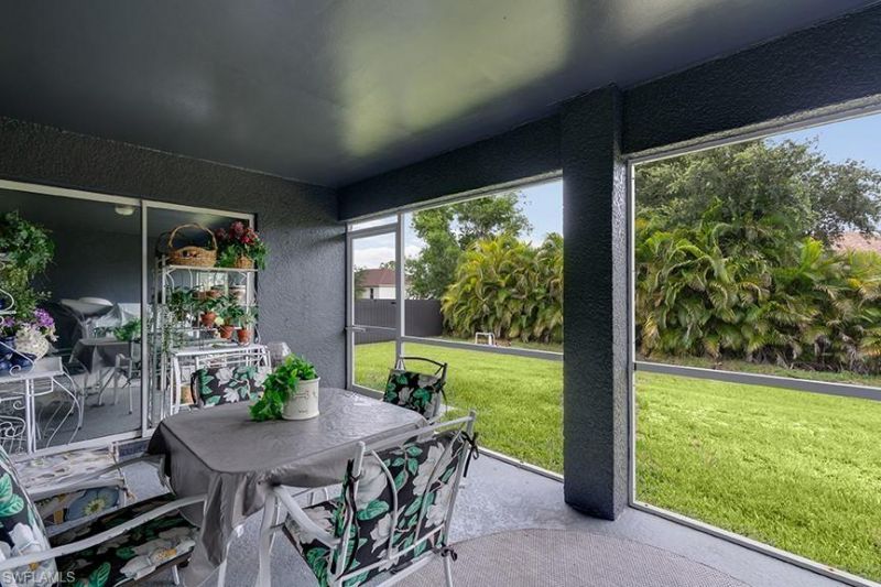 4105 NE 20th Pl , Cape Coral, FL 33909 Photo