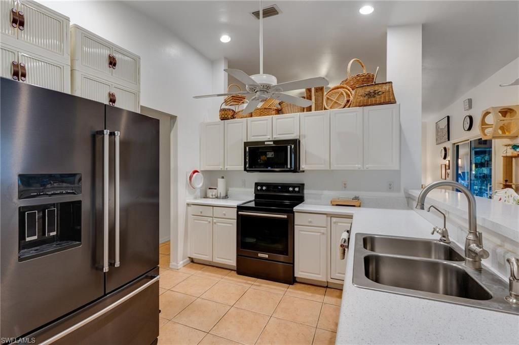 4105 NE 20th Pl , Cape Coral, FL 33909 Photo