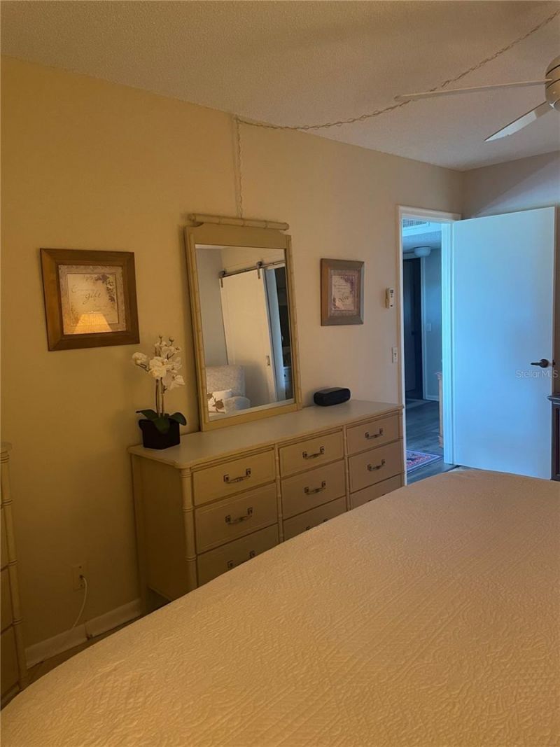6104 Palma Del Mar Boulevard S, Unit 304, Saint Petersburg, FL 33715 Photo
