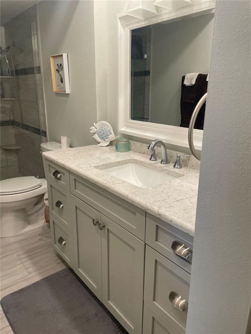 6104 Palma Del Mar Boulevard S, Unit 304, Saint Petersburg, FL 33715 Photo