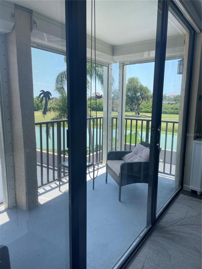 6104 Palma Del Mar Boulevard S, Unit 304, Saint Petersburg, FL 33715 Photo