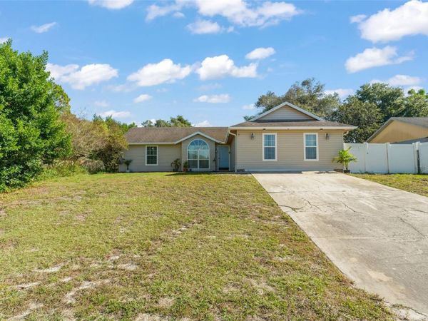961 MILLENBECK AVENUE , DELTONA, FL 32725