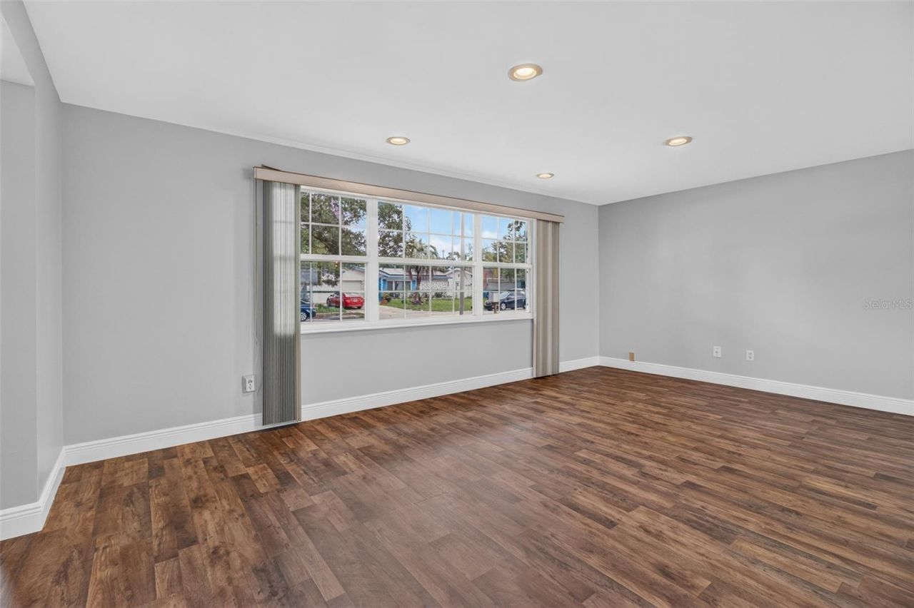 700 Ruskin Road , Clearwater, FL 33765 Photo