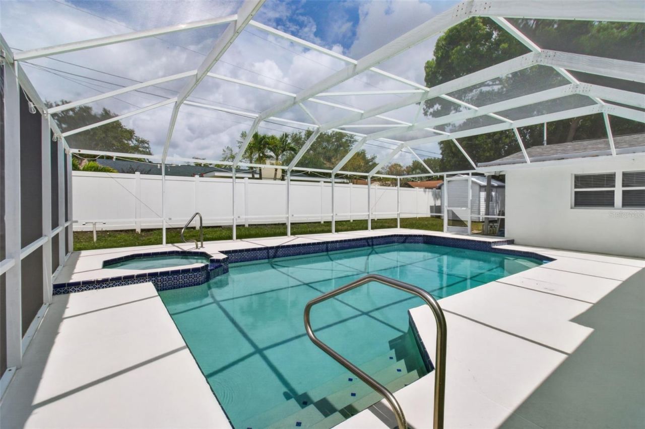 700 Ruskin Road , Clearwater, FL 33765 Photo