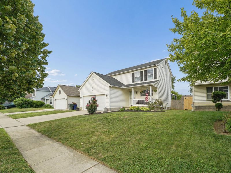 1614 Autumn Village Drive, Columbus, OH 43223 Photo 3