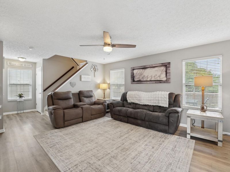 1614 Autumn Village Drive, Columbus, OH 43223 Photo 5