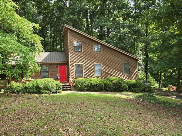 5882 Sumter Drive , Douglasville, GA 30135