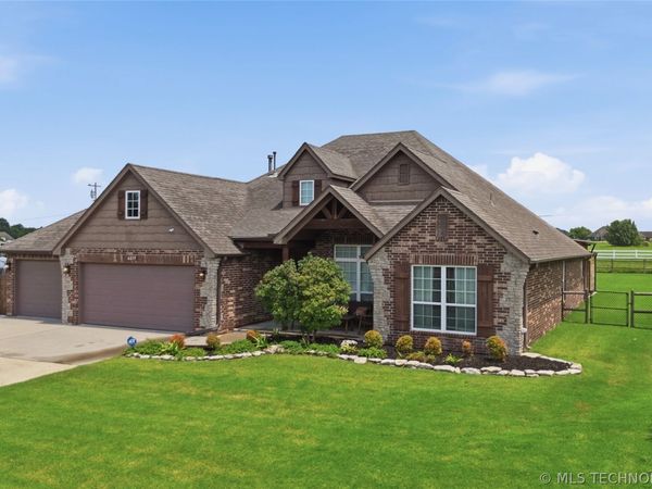 6877 S 304th East Avenue , Broken Arrow, OK 74014
