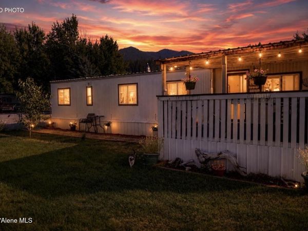 50 S Breeden Ave, Smelterville, ID 83868