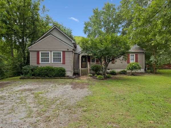 1804 Mars St, La Vergne, TN 37086