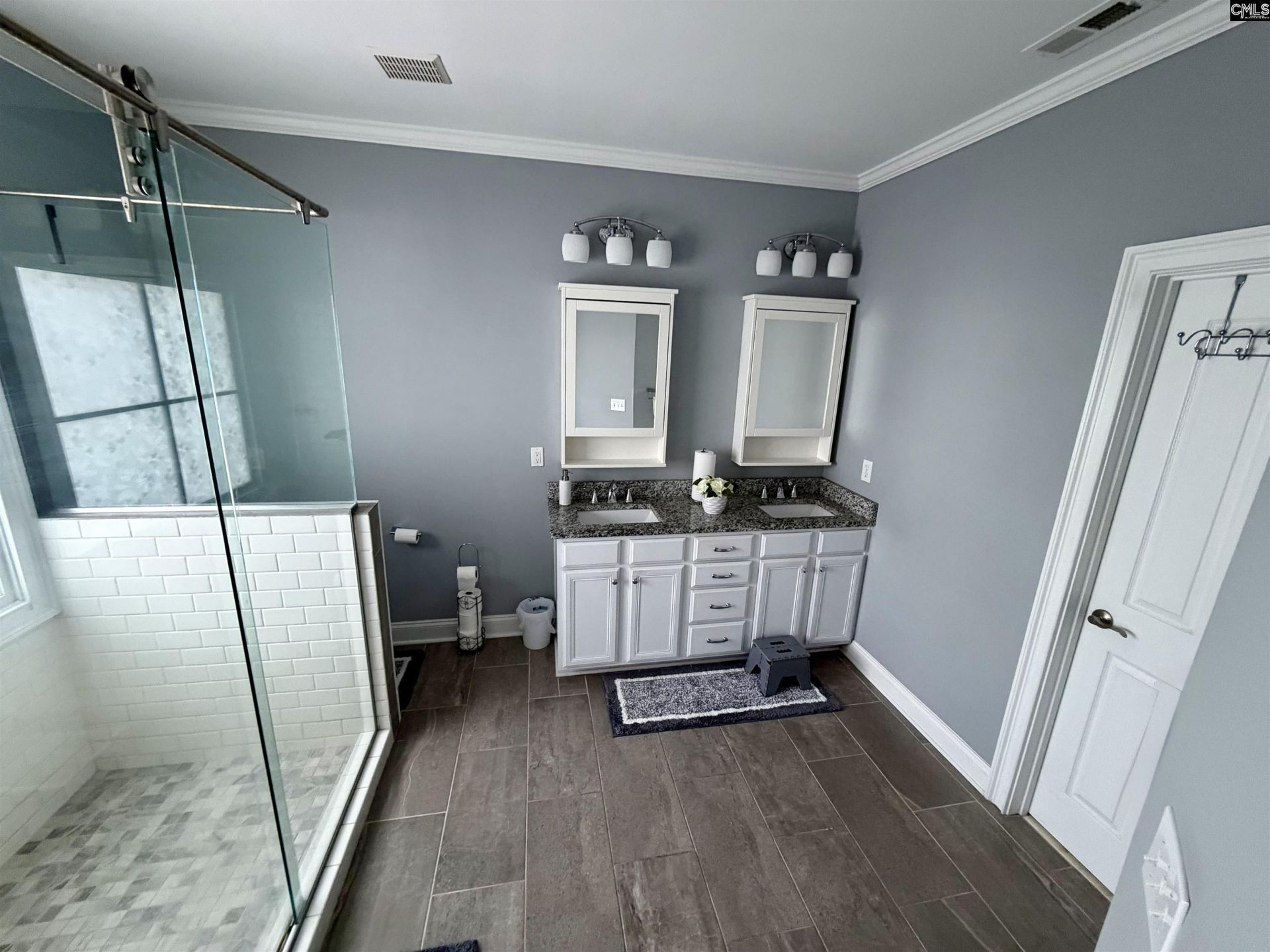 142 Ratchford Way  Photo 17