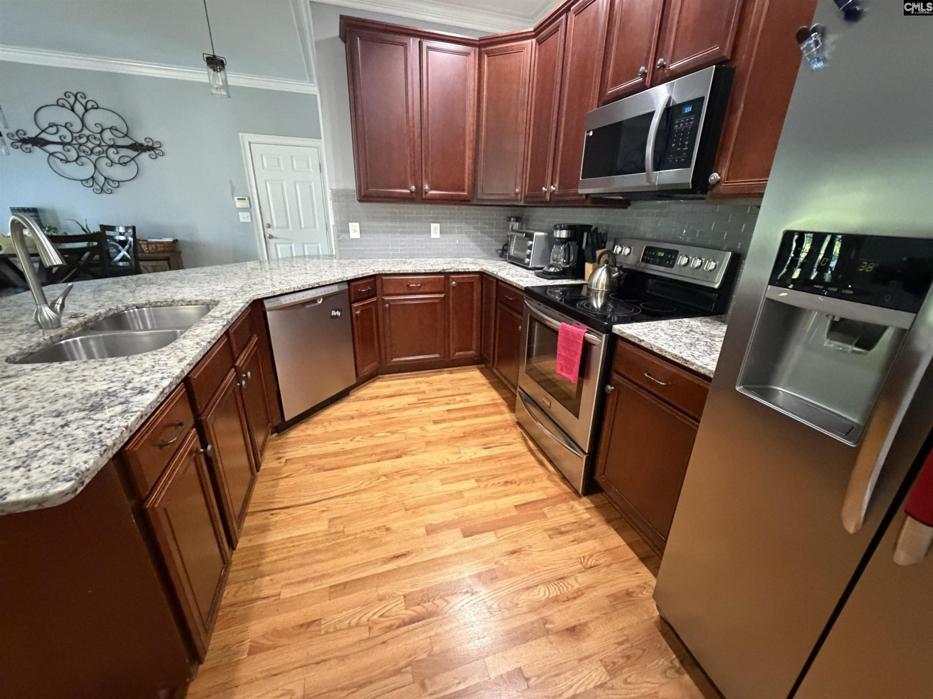 142 Ratchford Way  Photo 7