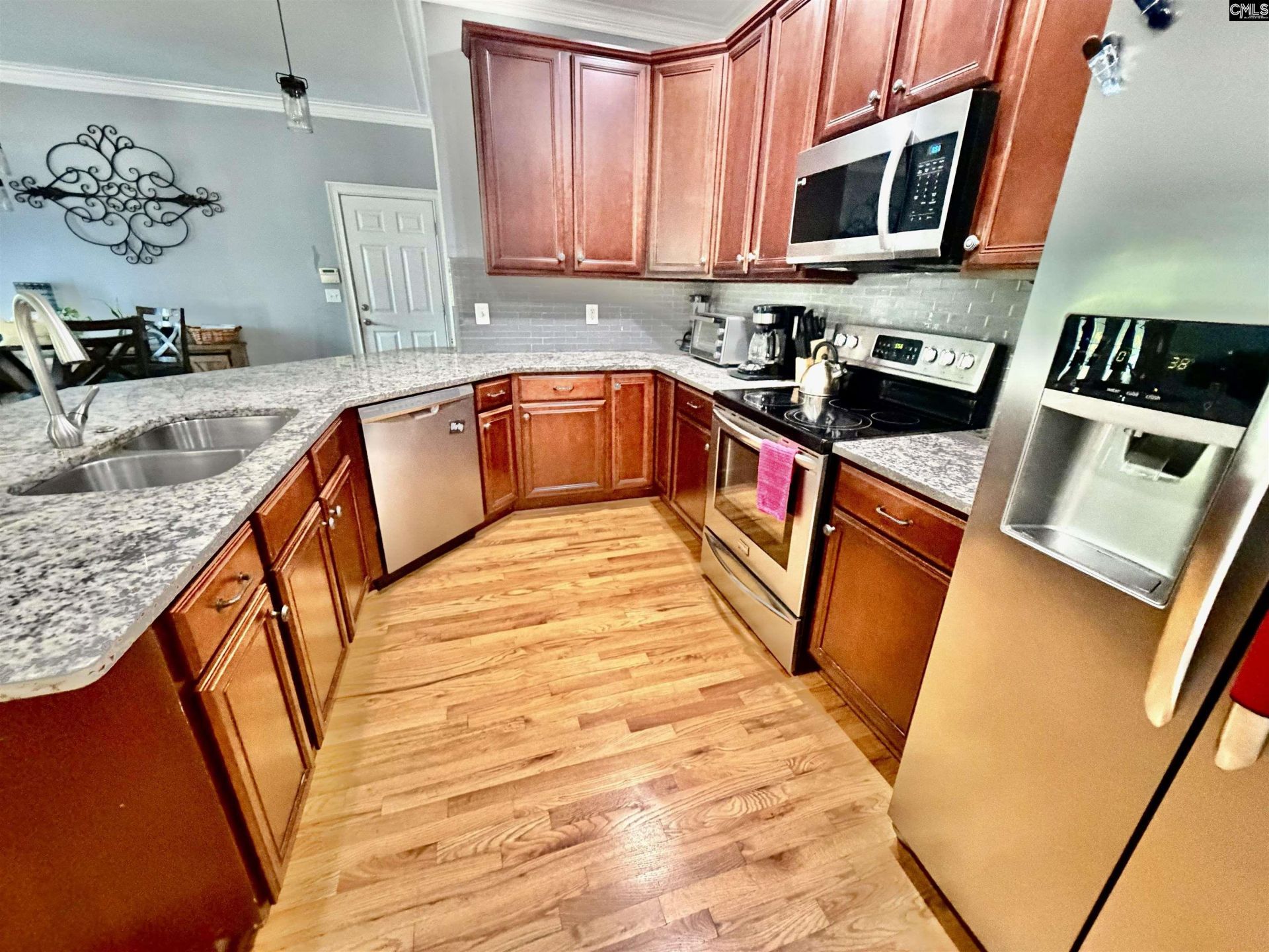 142 Ratchford Way Photo 7
