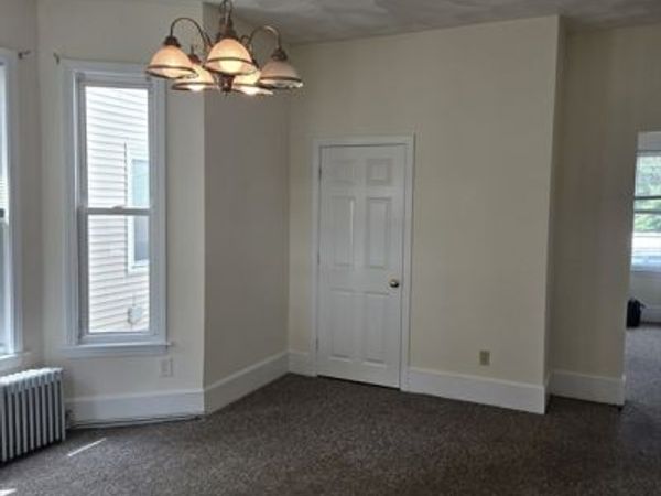 4 Wenlock Road, Unit 4, Boston, MA 02122