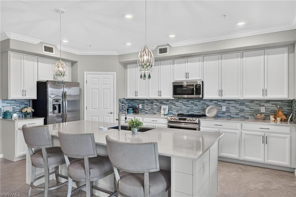 17280 Cherrywood Ct, Unit 6001, Bonita Springs, FL 34135 Photo