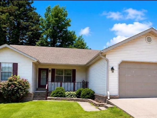 956 Sunny Valley Lane , Poplar Bluff, MO 63901
