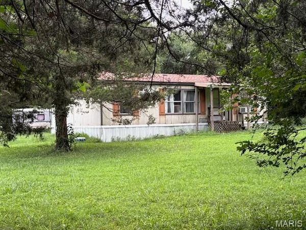 3956 Old Highway 66 , Bourbon, MO 65441