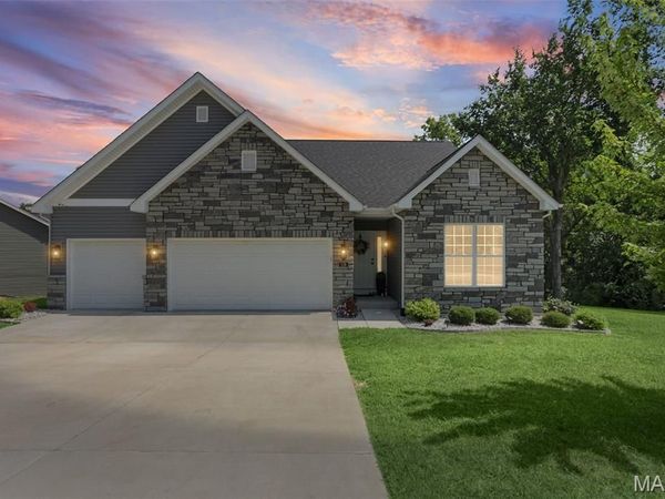 119 Nathan Way Court, Edwardsville, IL 62025