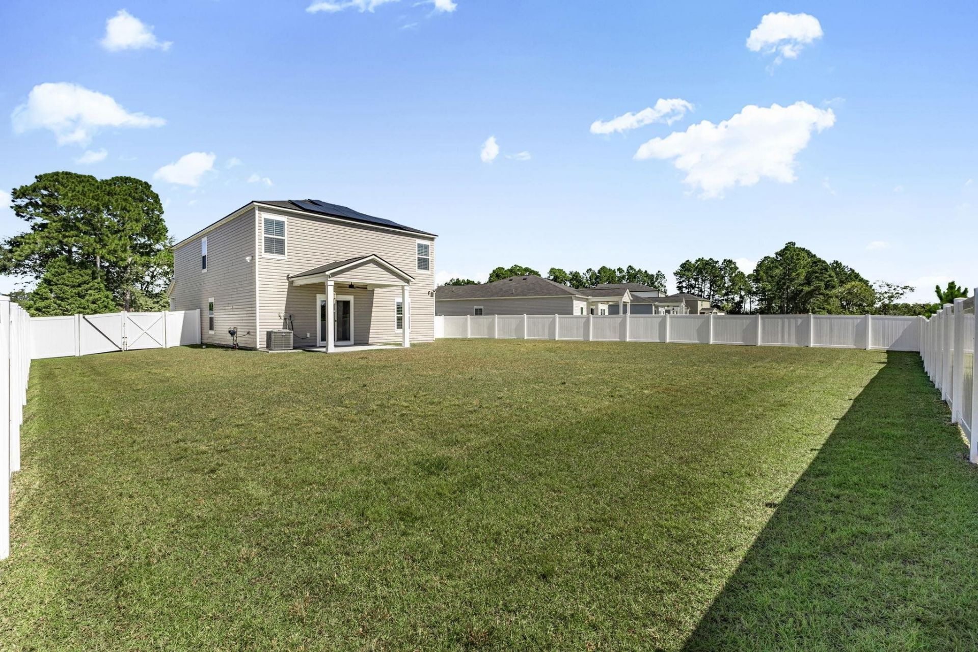 264 Carolina Lakes Blvd.  Photo 23
