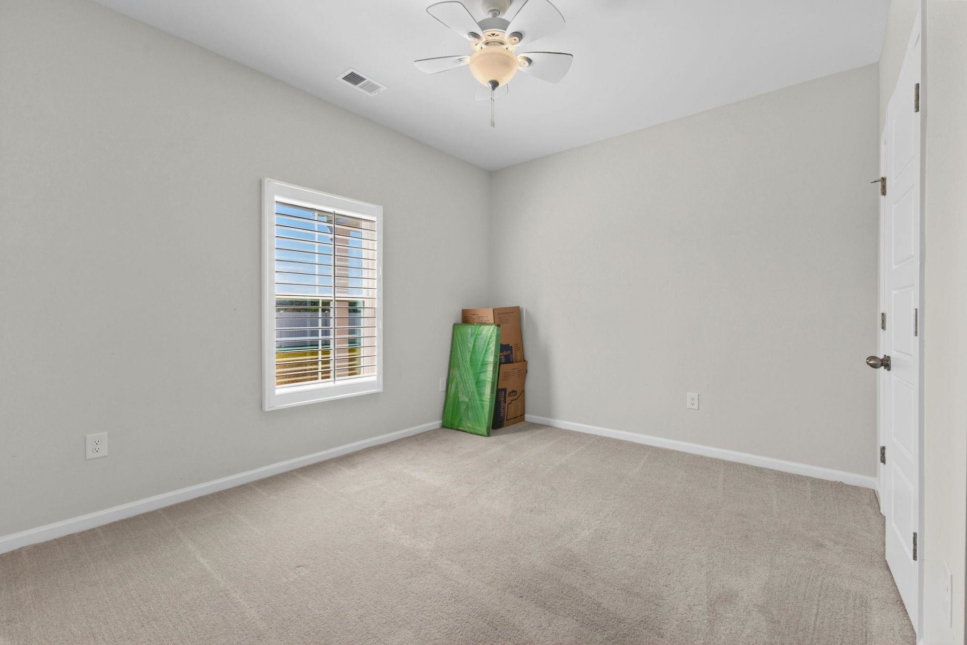 264 Carolina Lakes Blvd.  Photo 34