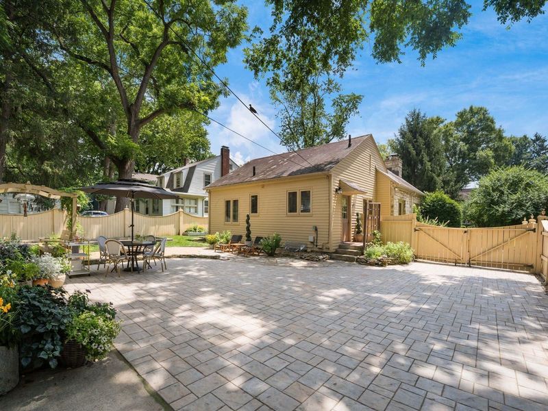 216 Erie Road, Columbus, OH 43214 Photo 40