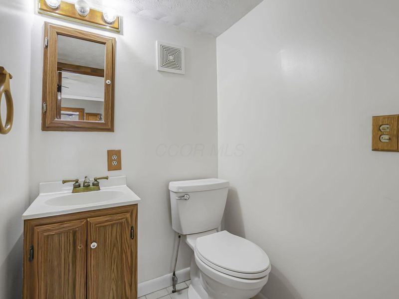 600 Clark Street, Cambridge, OH 43725 Photo 16
