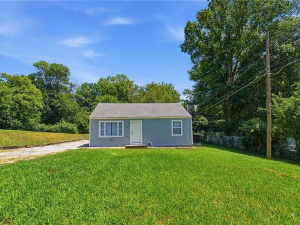 1601 N 49th Street, Kansas City, KS 66102