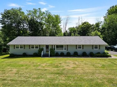 17 Harts Hill Parkway , Whitesboro, NY 13492