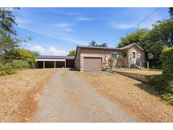 63605 S BARVIEW RD, Coos Bay, OR 97420