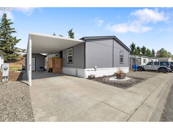 231 OWYHEE LN, Roseburg, OR 97471