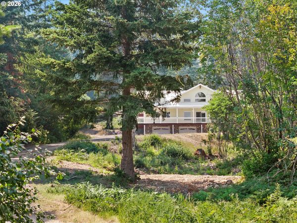 61980 Dial LN, Summerville, OR 97876