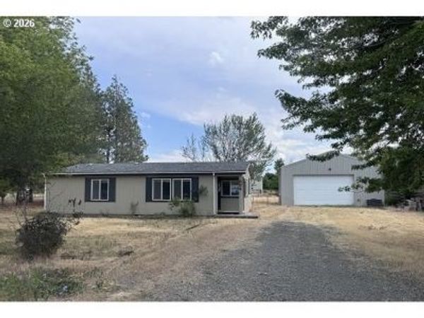 694 W DELTA ST, Union, OR 97883