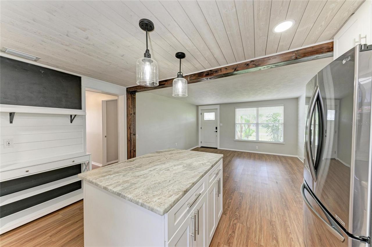 3138 Williamsburg Street, Sarasota, FL 34231 Photo