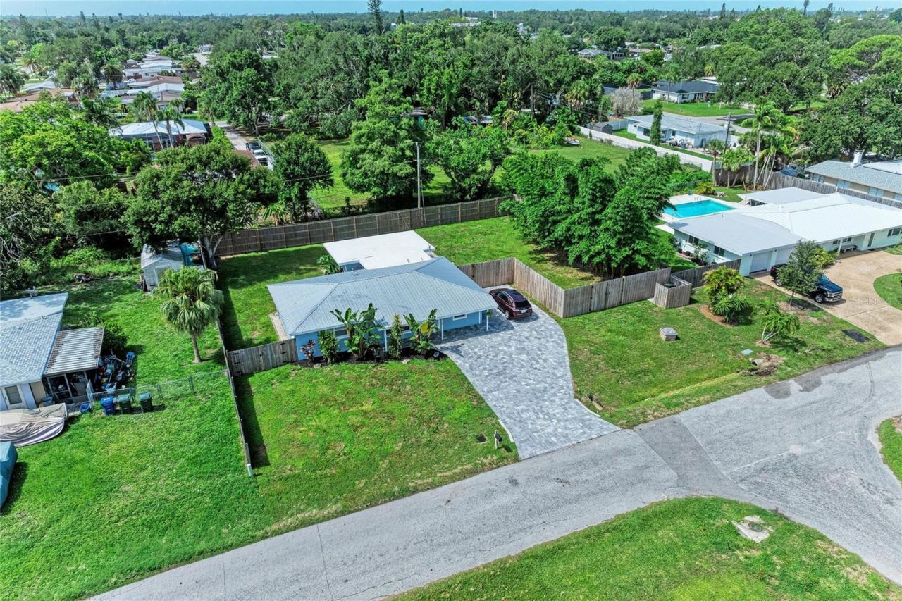 3138 Williamsburg Street, Sarasota, FL 34231 Photo