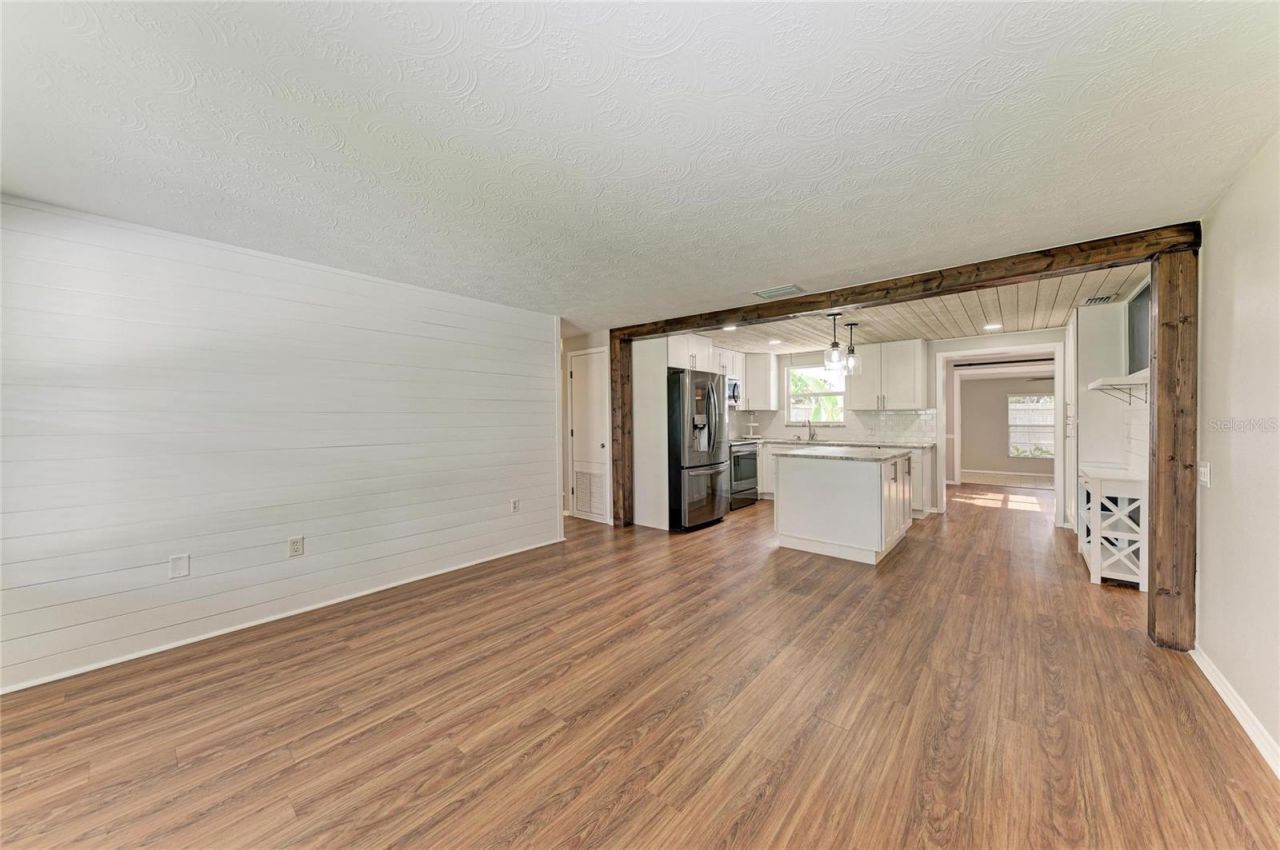 3138 Williamsburg Street, Sarasota, FL 34231 Photo