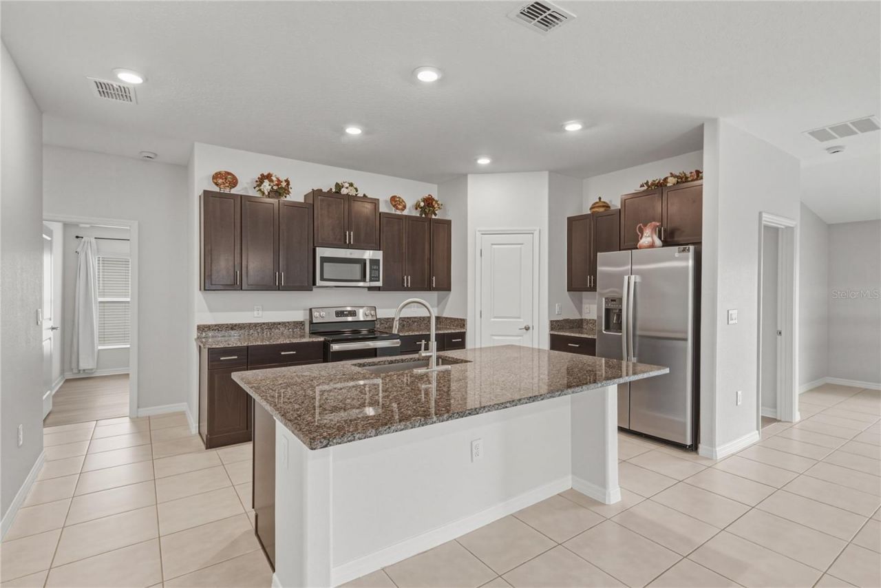 4334 Trotters Way , Lakeland, FL 33801 Photo