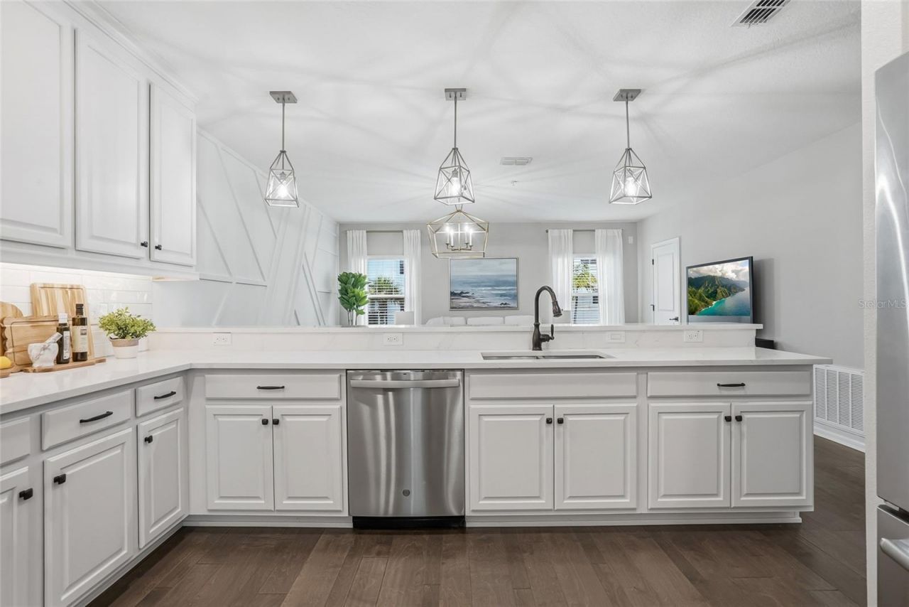 5120 Bridge Street, Unit 5, Tampa, FL 33611 Photo
