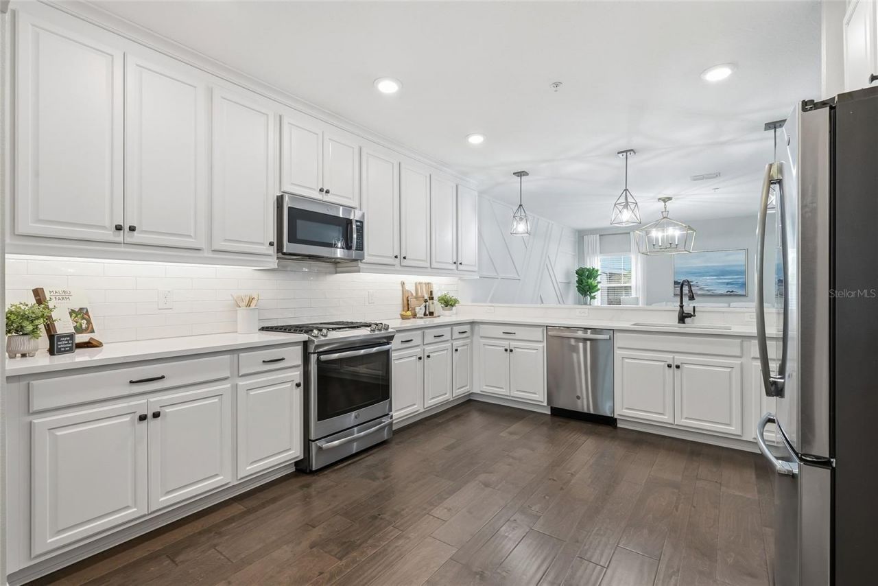 5120 Bridge Street, Unit 5, Tampa, FL 33611 Photo