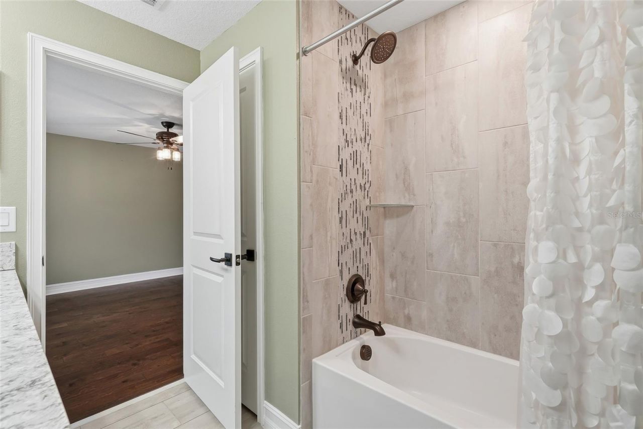 5120 Bridge Street, Unit 5, Tampa, FL 33611 Photo