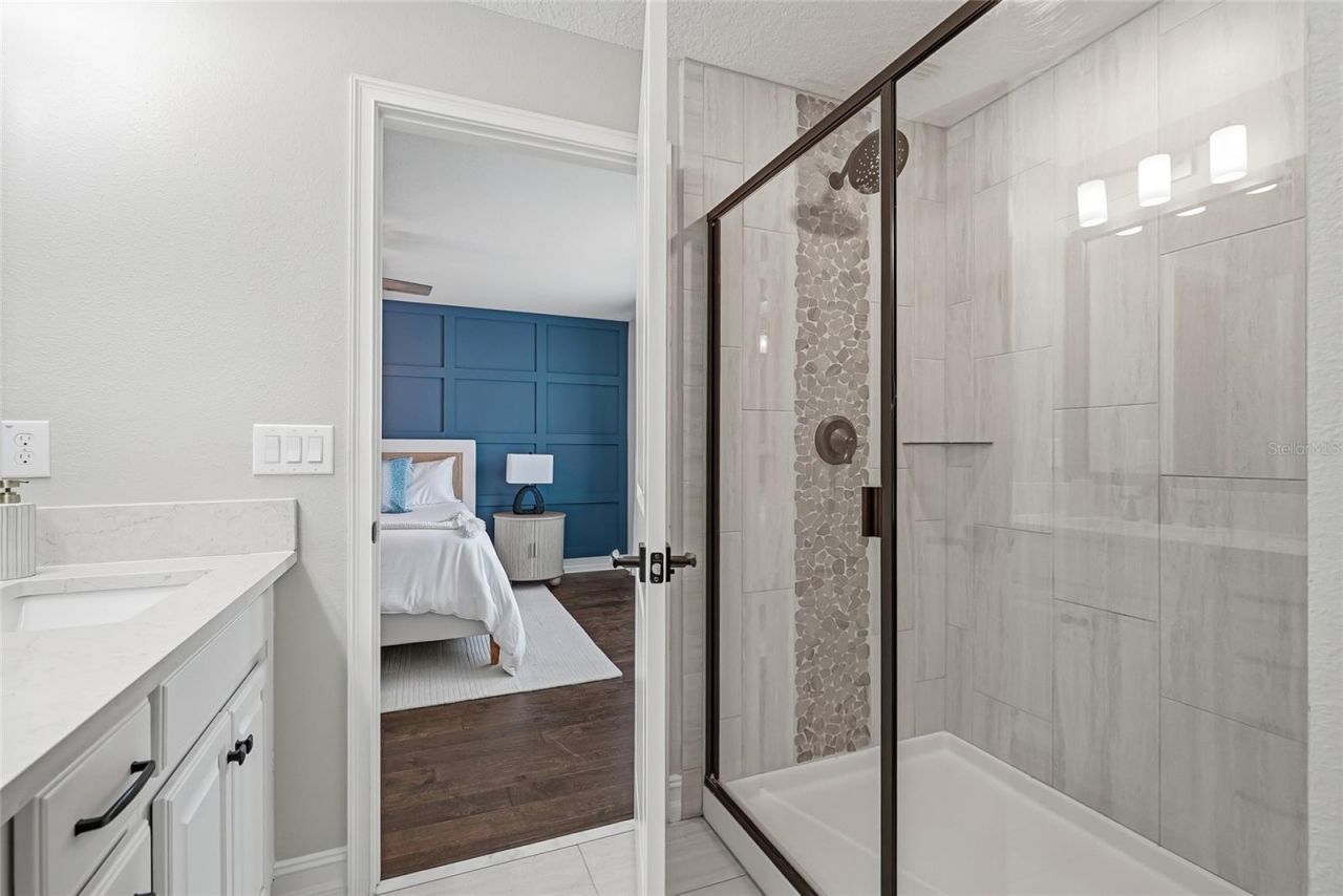 5120 Bridge Street, Unit 5, Tampa, FL 33611 Photo
